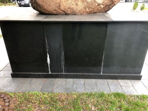 pomnik granit remont